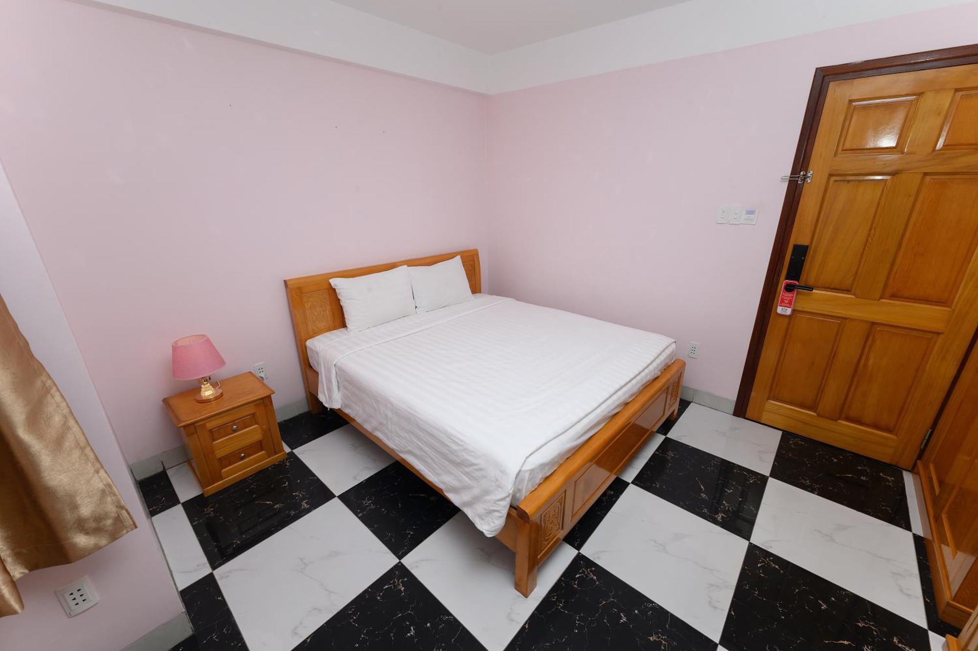 Luxy Park Hotel - Phu Quoc Centre Экстерьер фото