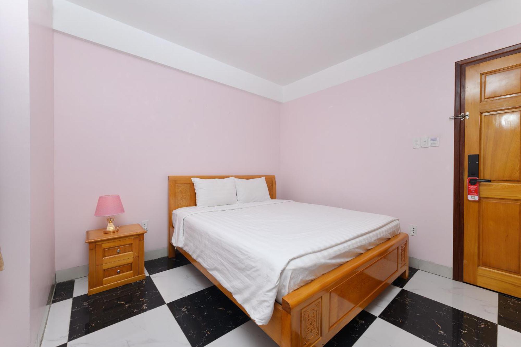 Luxy Park Hotel - Phu Quoc Centre Экстерьер фото