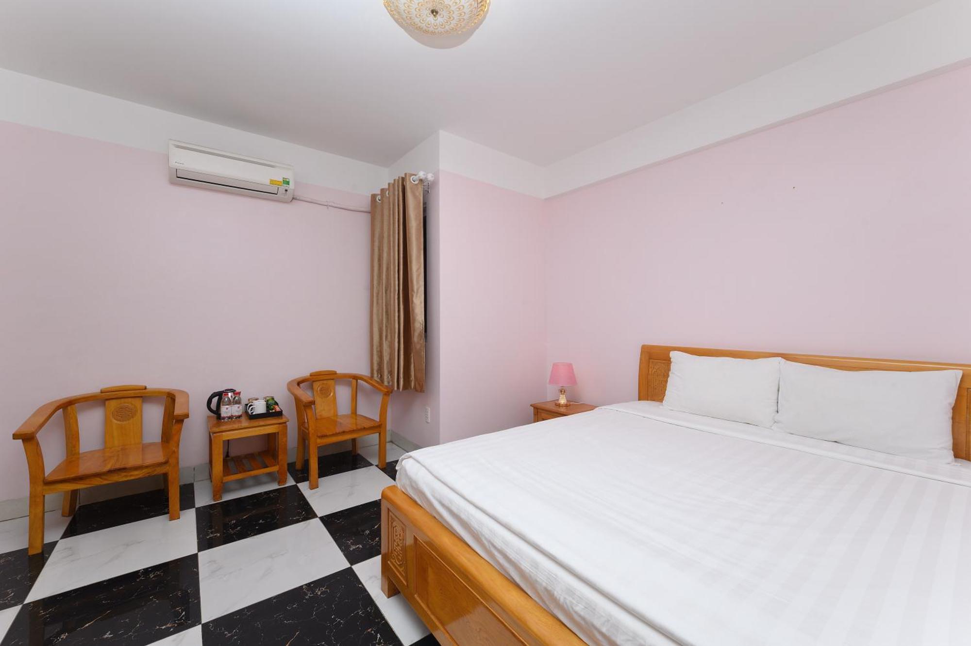 Luxy Park Hotel - Phu Quoc Centre Экстерьер фото