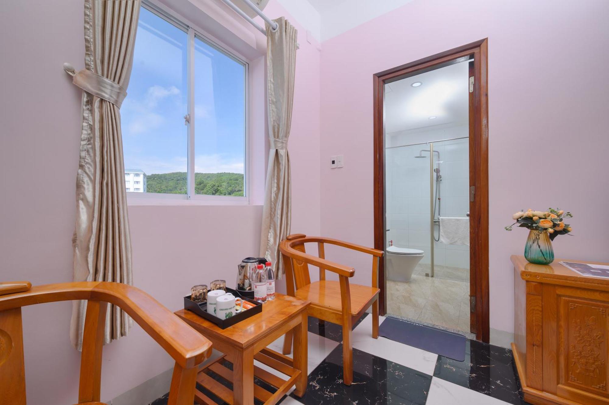 Luxy Park Hotel - Phu Quoc Centre Экстерьер фото