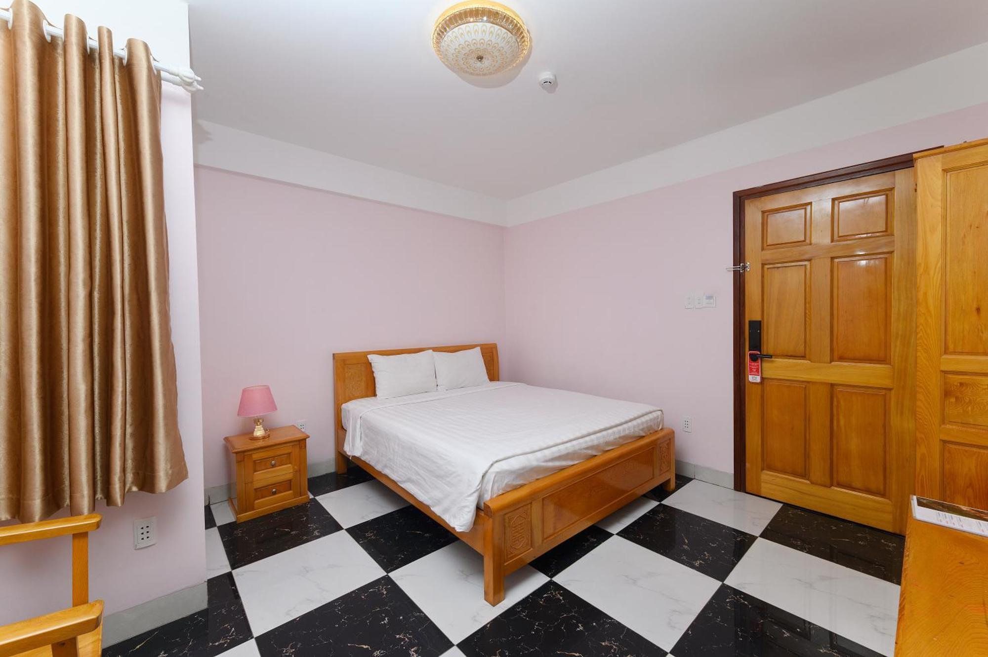 Luxy Park Hotel - Phu Quoc Centre Экстерьер фото